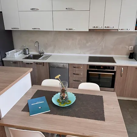 Modern & Luxury *