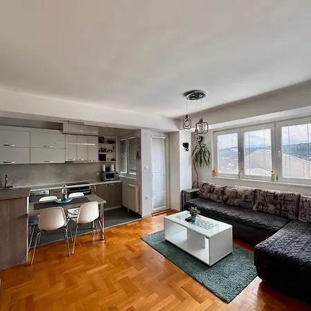 Modern & Luxury *
